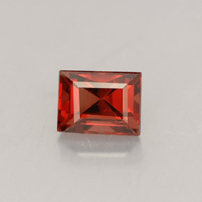 Spinelle rouge naturelle baguette, 0,56 ct, VS