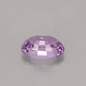 Spinelle violet naturelle coupe ovale, 1,06 ct, VVS