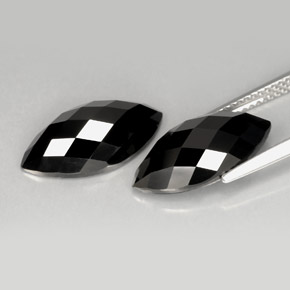 Achetez naturel ct noir spinelle gems, marquise, en provenance thaïlande chez gemselect. en stock, livraison internationale!