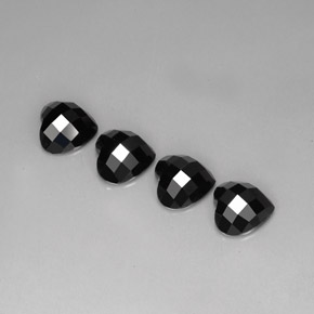 Achetez naturel ct noir spinelle gems, forme de coeur, en provenance thaïlande chez gemselect. en stock, livraison internationale!