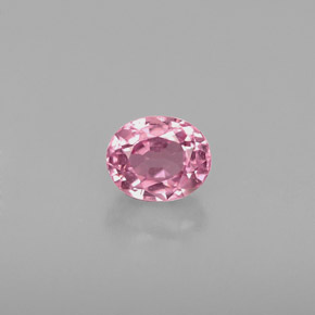 Spinelle rose naturelle coupe ovale, 0,63 ct, VVS-VS