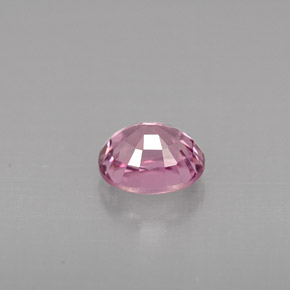 Spinelle pourpre naturelle coupe ovale, 0,74 ct, VVS-VS