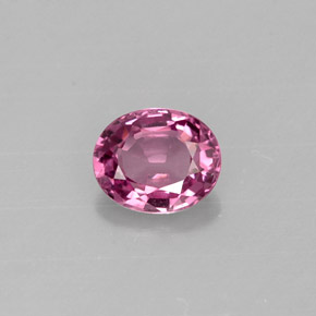 Spinelle violet naturelle coupe ovale, 0,67 ct, VVS-VS