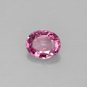 Spinelle violet naturelle coupe ovale, 0,67 ct, VVS-VS