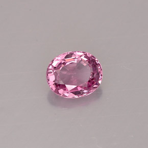 Spinelle violet naturelle coupe ovale, 0,67 ct, VVS-VS