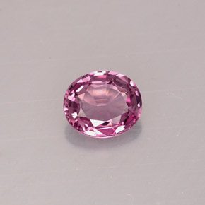 Spinelle violet naturelle coupe ovale, 0,63 ct, VVS-VS