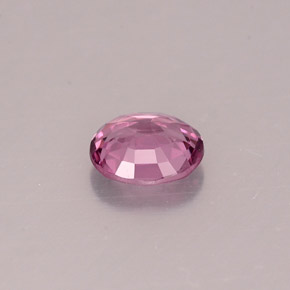 Spinelle violet naturelle coupe ovale, 0,63 ct, VVS-VS