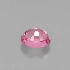 Spinelle rose naturelle coupe ovale, 0,67 ct, VVS-VS