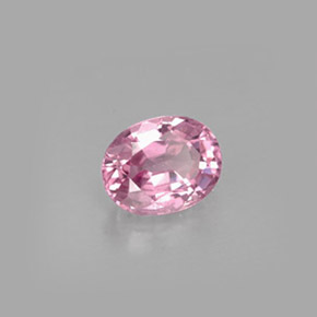 Spinelle rose naturelle coupe ovale, 0,80 ct, VVS-VS