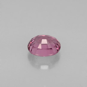 Spinelle violet naturelle coupe ovale, 0,83 ct, VVS-VS
