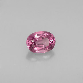 Spinelle violet naturelle coupe ovale, 0,64 ct, VVS-VS