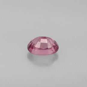 Spinelle violet naturelle coupe ovale, 0,64 ct, VVS-VS