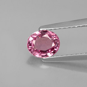 Spinelle violet naturelle coupe ovale, 0,82 ct, VS