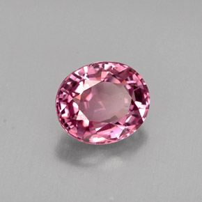 Spinelle violet naturelle coupe ovale, 0,83 ct, VS