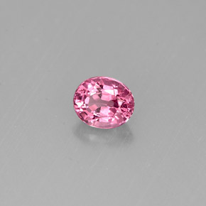 Spinelle rose naturelle coupe ovale, 0,58 ct, VVS-VS