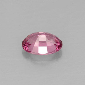 Spinelle pourpre naturelle coupe ovale, 0,92 ct, VVS-VS