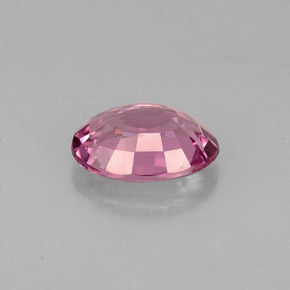 Spinelle pourpre naturelle coupe ovale, 0,84 ct, VVS-VS