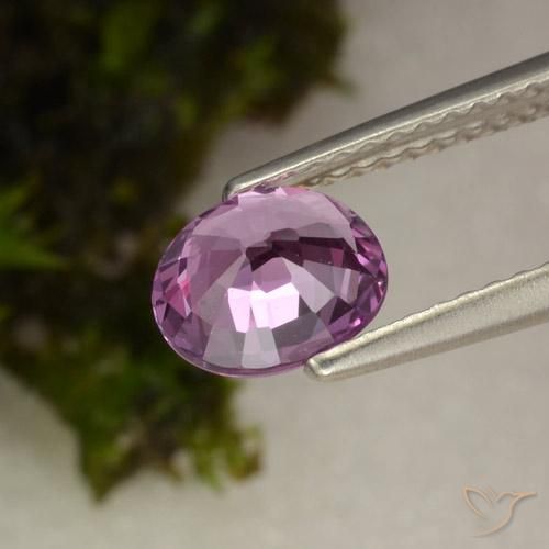 Spinelle Violet Rosâtre naturelle ovale, 1.09 ct, VVS-VS