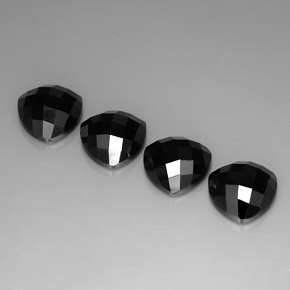 Achetez naturel ct noir spinelle gems, trillion, en provenance thaïlande chez gemselect. en stock, livraison internationale!