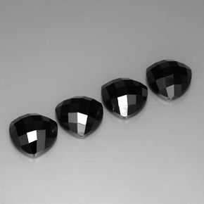 Achetez naturel ct noir spinelle gems, trillion, en provenance thaïlande chez gemselect. en stock, livraison internationale!
