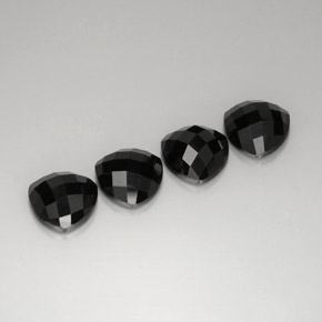 Achetez naturel ct noir spinelle gems, trillion, en provenance thaïlande chez gemselect. en stock, livraison internationale!