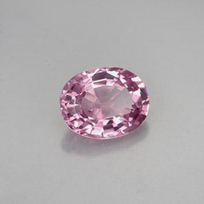 Spinelle rose naturelle coupe ovale, 1,50 ct, VVS-VS