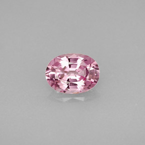 Spinelle rose naturelle coupe ovale, 0,93 ct, VVS-VS