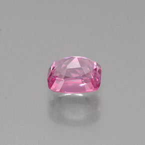 Spinelle rose naturelle coupe coussin, 0,60 ct, VS