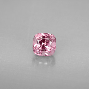 Spinelle rose naturelle coupe coussin, 0,87 ct, VS