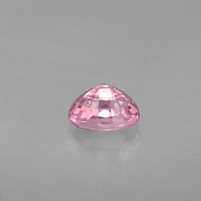 Spinelle rose naturelle coupe ovale, 0,75 ct, VS