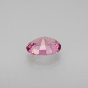 Spinelle rose naturelle coupe ovale, 1,51 ct, VS