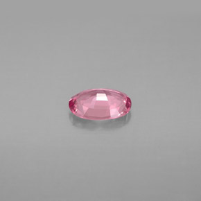 Spinelle rose naturelle coupe ovale, 0,80 ct, VVS-VS