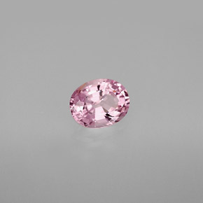 Spinelle rose naturelle coupe ovale, 0,97 ct, VS