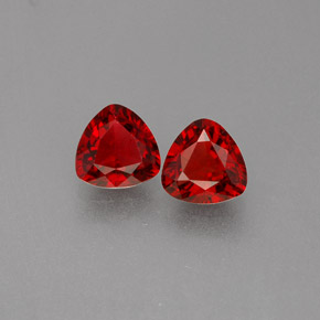 Achetez naturel ct rouge spinelle gems, trillion, en provenance myanmar (birmanie) chez gemselect. en stock, livraison internationale!