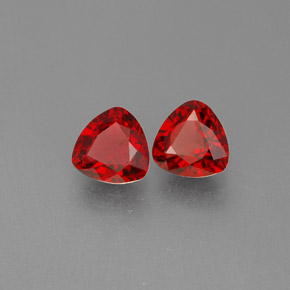 Achetez naturel ct rouge spinelle gems, trillion, en provenance myanmar (birmanie) chez gemselect. en stock, livraison internationale!
