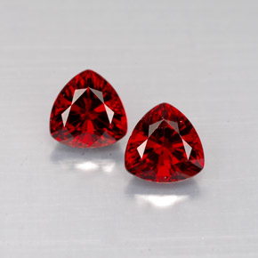Achetez naturel ct rouge spinelle gems, trillion, en provenance myanmar (birmanie) chez gemselect. en stock, livraison internationale!