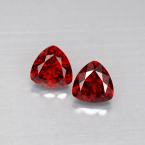 Achetez naturel ct  spinelle gems, trillion, en provenance myanmar (birmanie) chez gemselect. en stock, livraison internationale!
