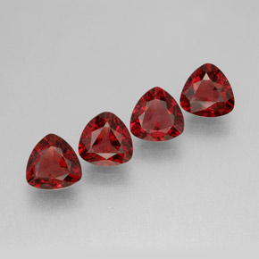 Achetez naturel ct rouge spinelle gems, trillion, en provenance myanmar (birmanie) chez gemselect. en stock, livraison internationale!