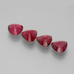 Achetez naturel ct rouge spinelle gems, trillion, en provenance myanmar (birmanie) chez gemselect. en stock, livraison internationale!