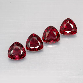 Achetez naturel ct  spinelle gems, trillion, en provenance myanmar (birmanie) chez gemselect. en stock, livraison internationale!