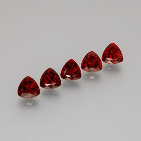 Achetez naturel ct rouge spinelle gems, trillion, en provenance myanmar (birmanie) chez gemselect. en stock, livraison internationale!
