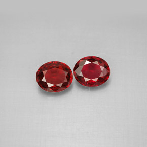 Achetez naturel ct rouge spinelle gems, coupe ovale, en provenance myanmar (birmanie) chez gemselect. en stock, livraison internationale!