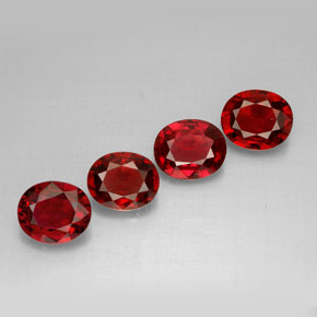 Achetez naturel ct rouge spinelle gems, coupe ovale, en provenance myanmar (birmanie) chez gemselect. en stock, livraison internationale!