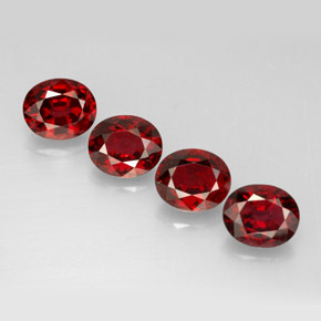 Achetez naturel ct rouge spinelle gems, coupe ovale, en provenance myanmar (birmanie) chez gemselect. en stock, livraison internationale!