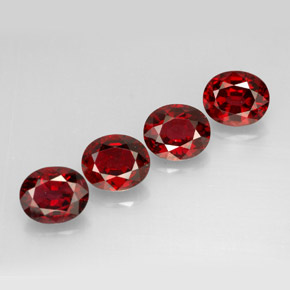 Achetez naturel ct rouge spinelle gems, coupe ovale, en provenance myanmar (birmanie) chez gemselect. en stock, livraison internationale!