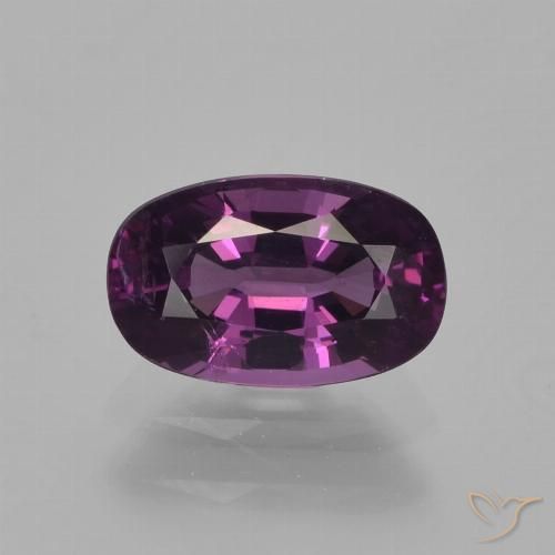 Spinelle pourpre naturelle coupe ovale, 1,10 ct, VS