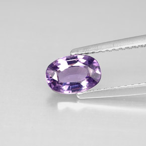 Spinelle pourpre naturelle coupe ovale, 0,87 ct, VS