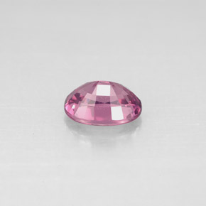 Spinelle rose naturelle coupe ovale, 1,03 ct, VS