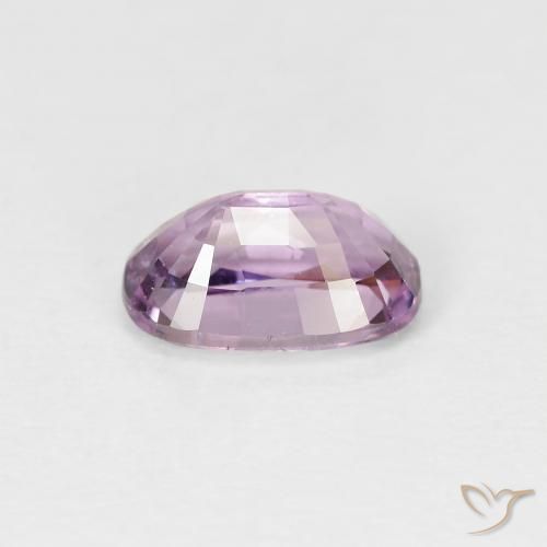 Spinelle Pourpre raisin léger naturelle ovale, 1.06 ct, VS