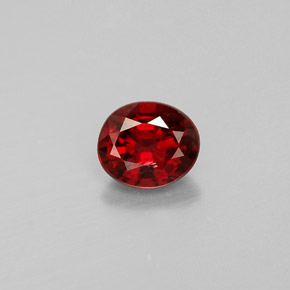 Spinelle rouge naturelle coupe ovale, 0,67 ct, VS